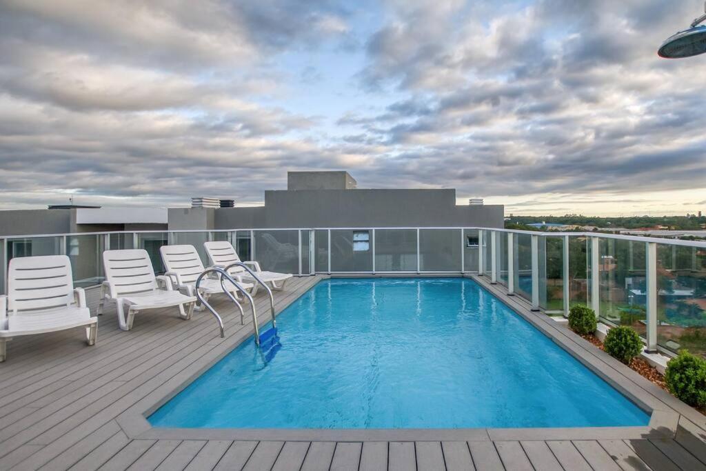 A Estrenar! Apartamento Con Pileta Zona Aeropuerto Wifi 200Mg Asunción Exteriér fotografie